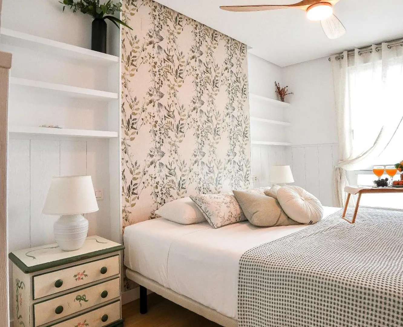 アパート Precioso Y Exclusivo Apartamento En 1º Linea De Playa Con Parking Almuñécar スペイン